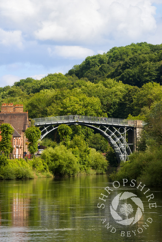 The Iron Bridge and River Severn in Ironbridge, Shropshire.