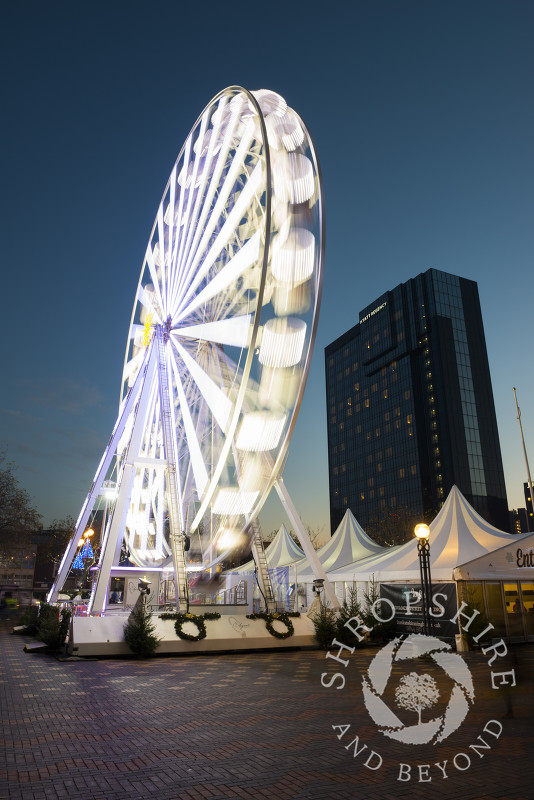 The Big Wheel in Centenary Square during the Frankfurt Christmas Market, Birmingham, West Midlands,  England.