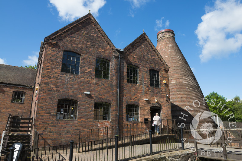 Coalport China Museum and bottle kiln at Coalport, near Ironbridge, Shropshire.