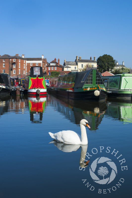 Stourport on Seven canal basin, Worcestershire, England.