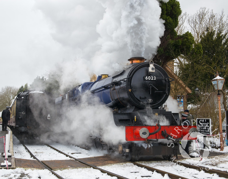 King Edward II steam locomotive pulling out of Hampton Loade station on the Severn Valley Railway, Shropshire.