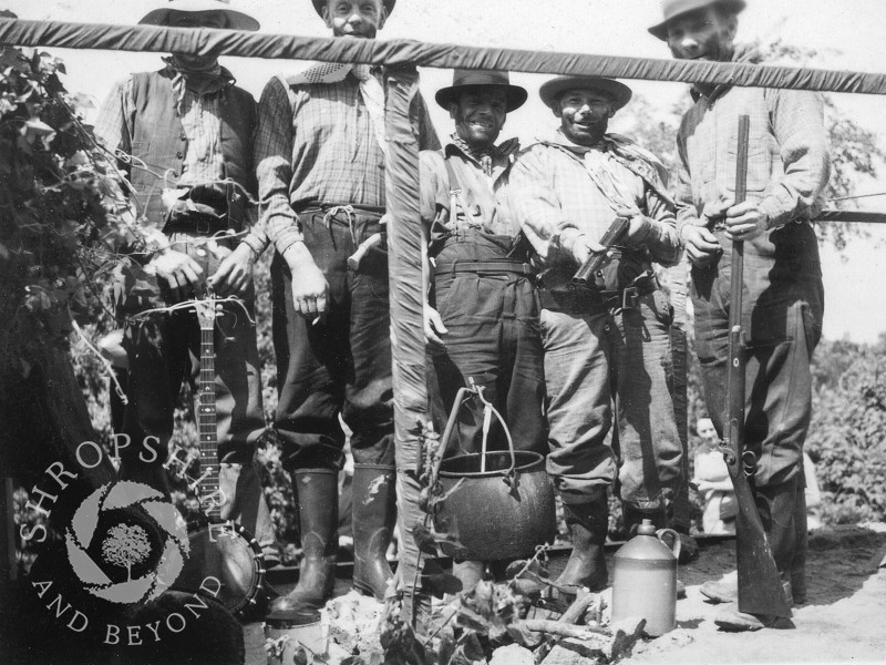 The Broadway Brewery Gold Diggers float at Shifnal Carnival, Shropshire, in the 1950s.