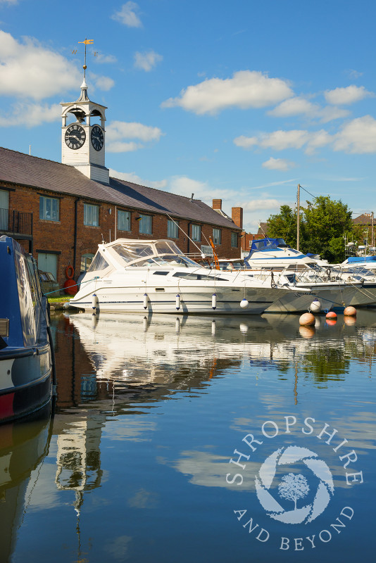 Boats moored in front of Stourport Yacht Club at Stourport-on-Severn, Worcestershire, England.