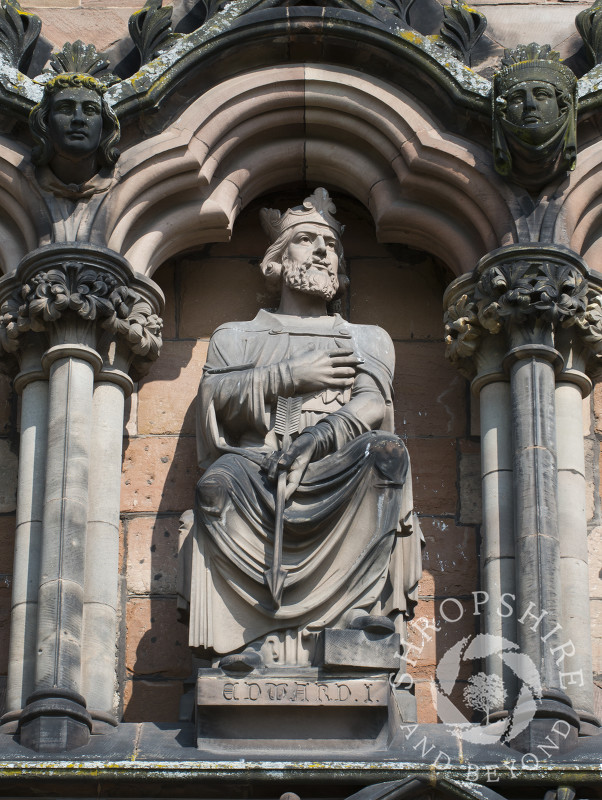 Statue of Edward I on the West Front of Lichfield Cathedral, Lichfield, Staffordshire, England.