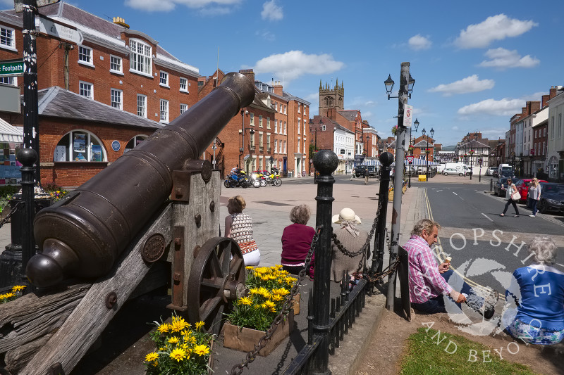 Russian cannon from the siege of Sevastopol now outside Ludlow Castle, Shropshire.