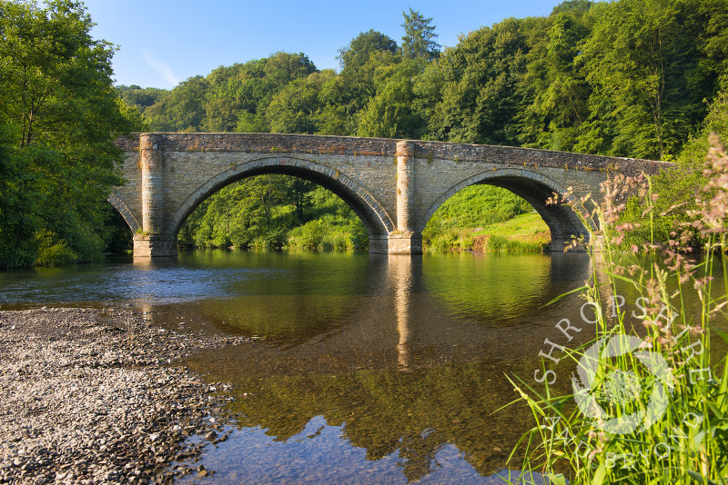 The River Teme flowing beneath Dinham Bridge at Ludlow, Shropshire, England.