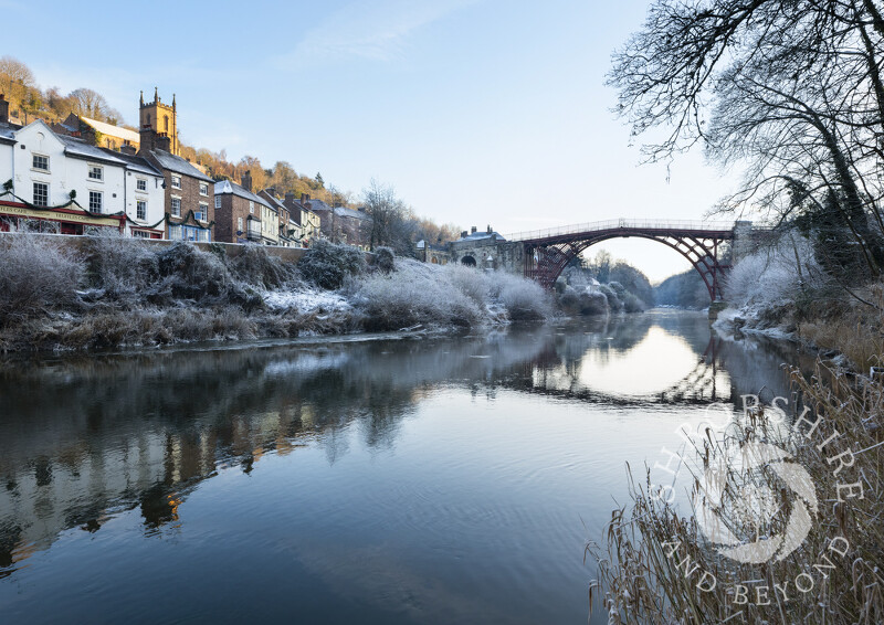 Early winter morning beside the River Severn at Ironbridge, Shropshire.